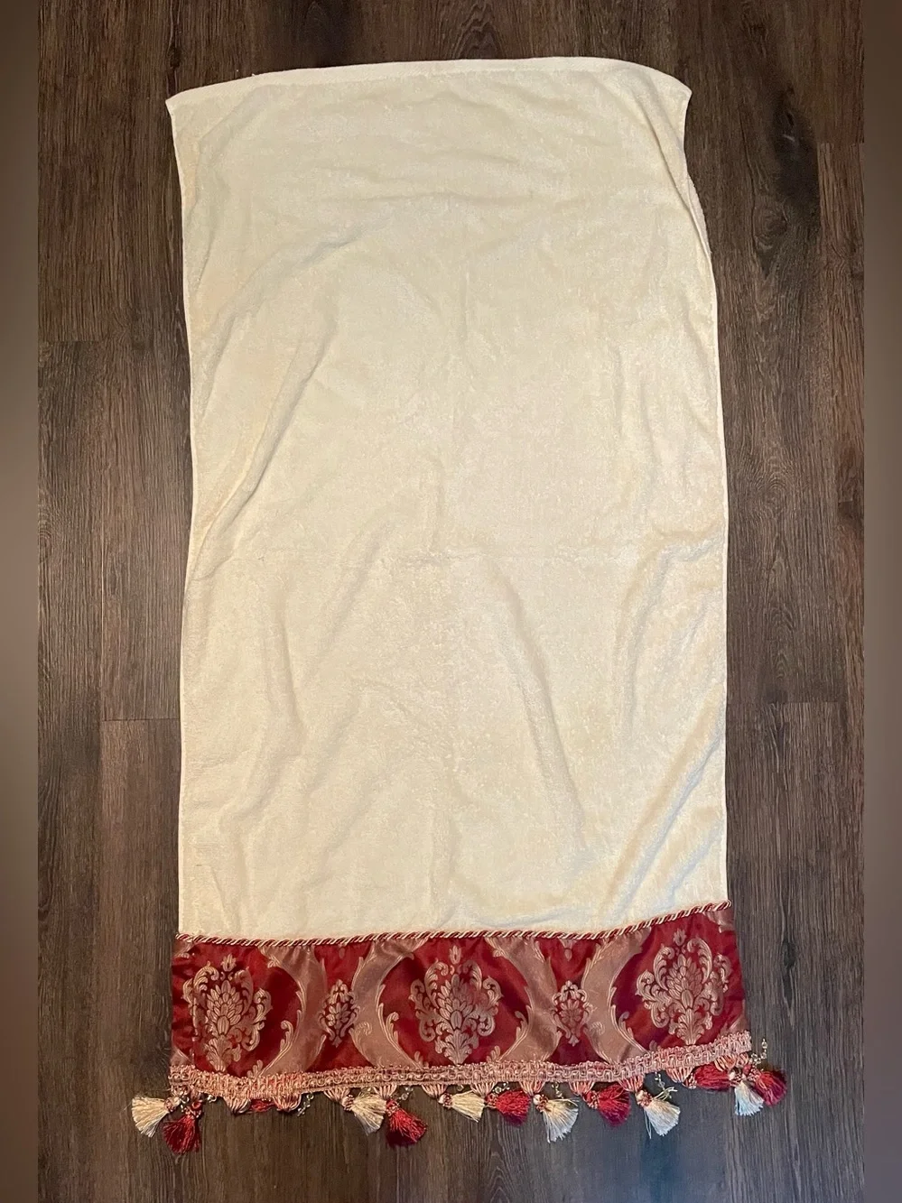 1 Vintage Croscill Towel Full Length Tassels Jewels 49”x27”